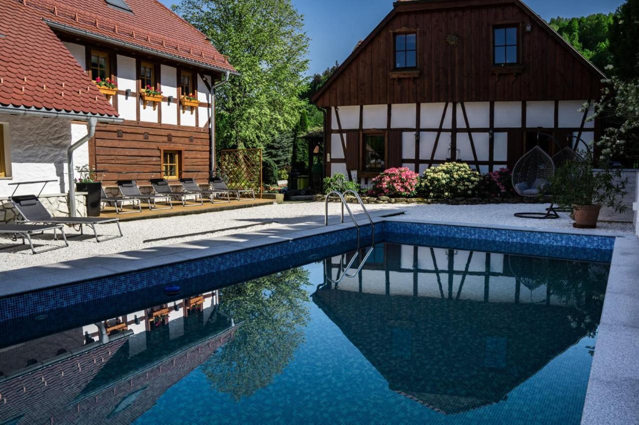 Szwajcarski Dworek Piechowice  Exterior foto