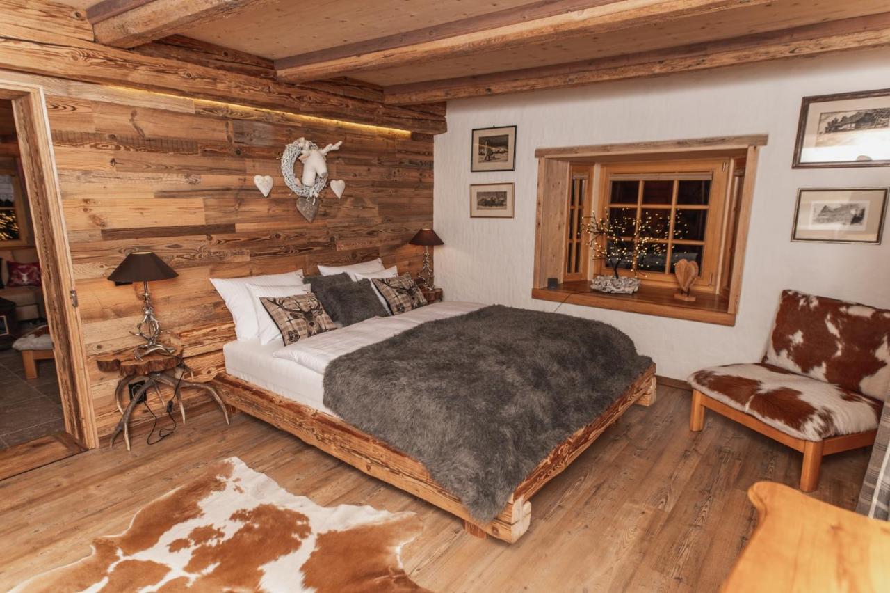 Szwajcarski Dworek Piechowice  Exterior foto